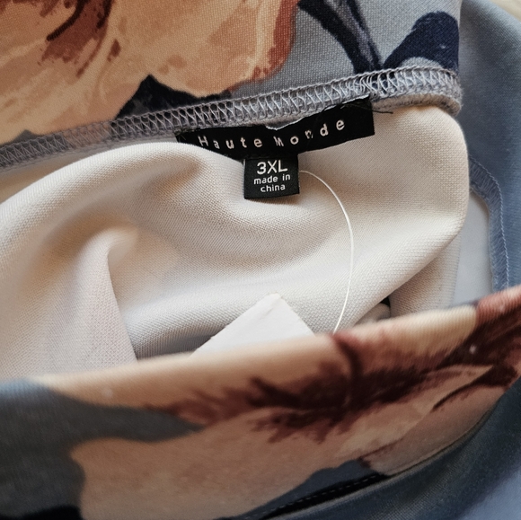 Knee length skirt - Picture 2 of 3